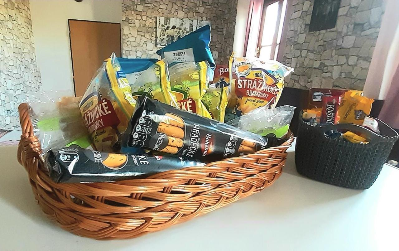 Svojse Penzion U Draci Skaly酒店 外观 照片